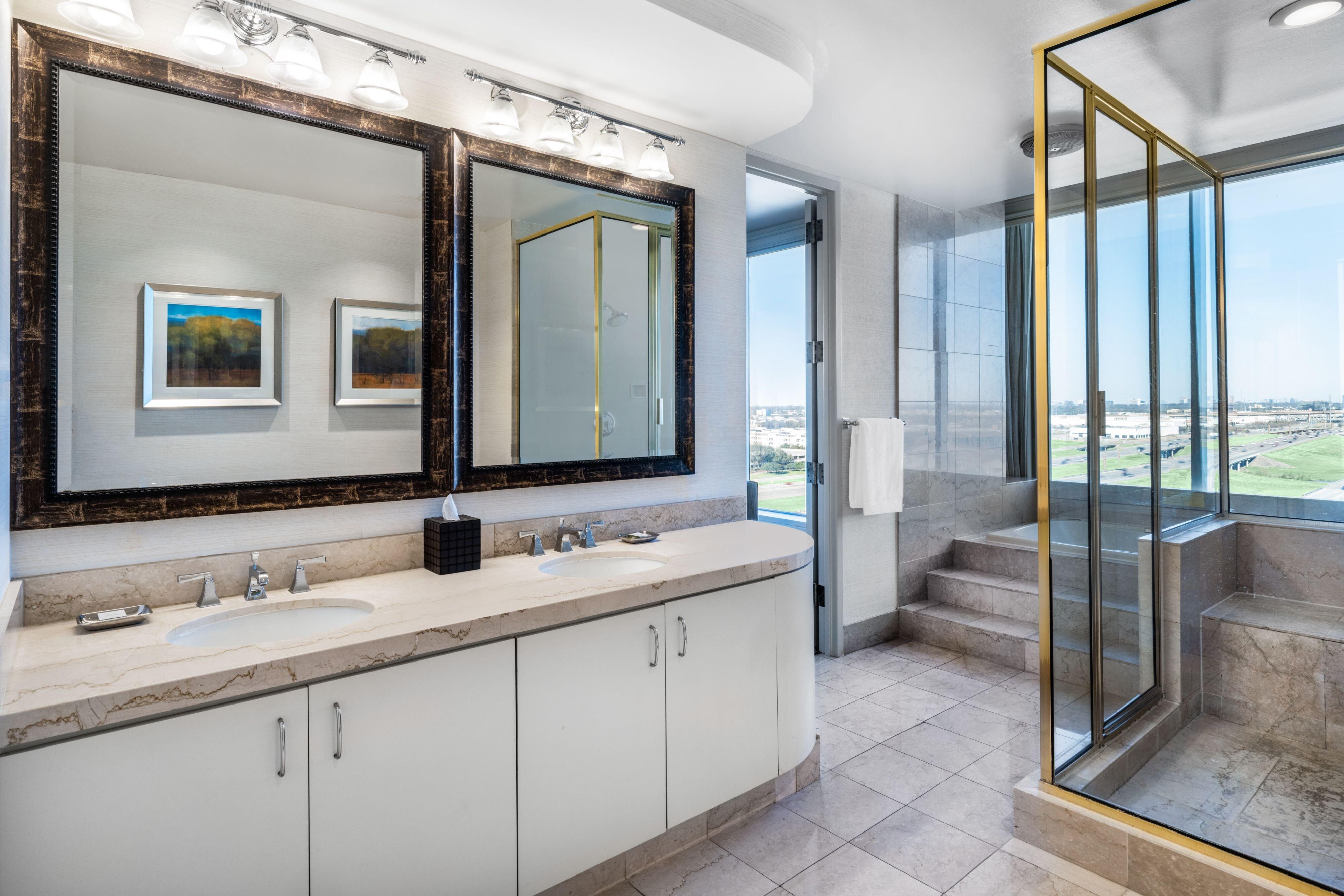 Renaissance Dallas North Hotel Farmers Branch Esterno foto