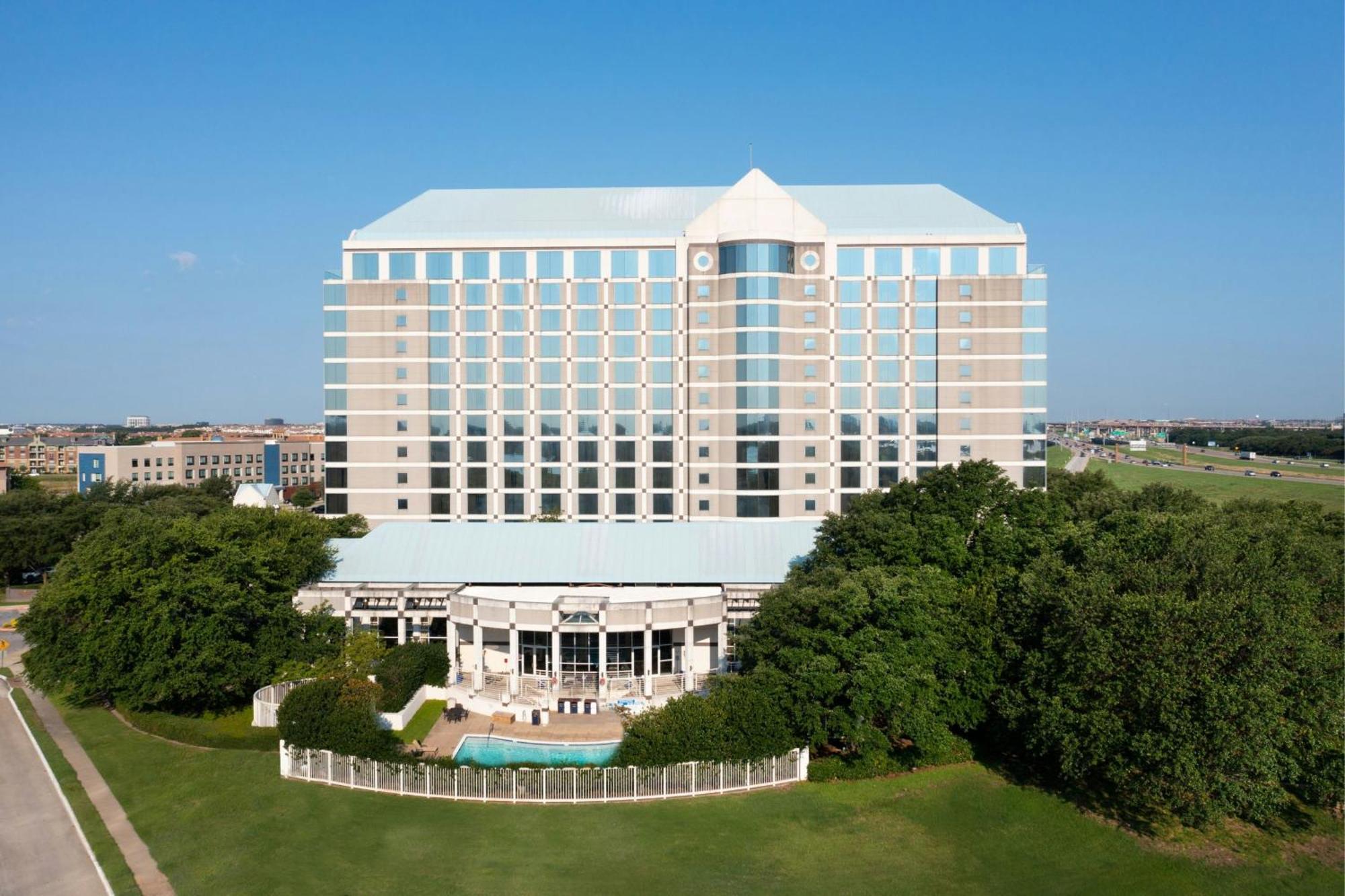 Renaissance Dallas North Hotel Farmers Branch Esterno foto