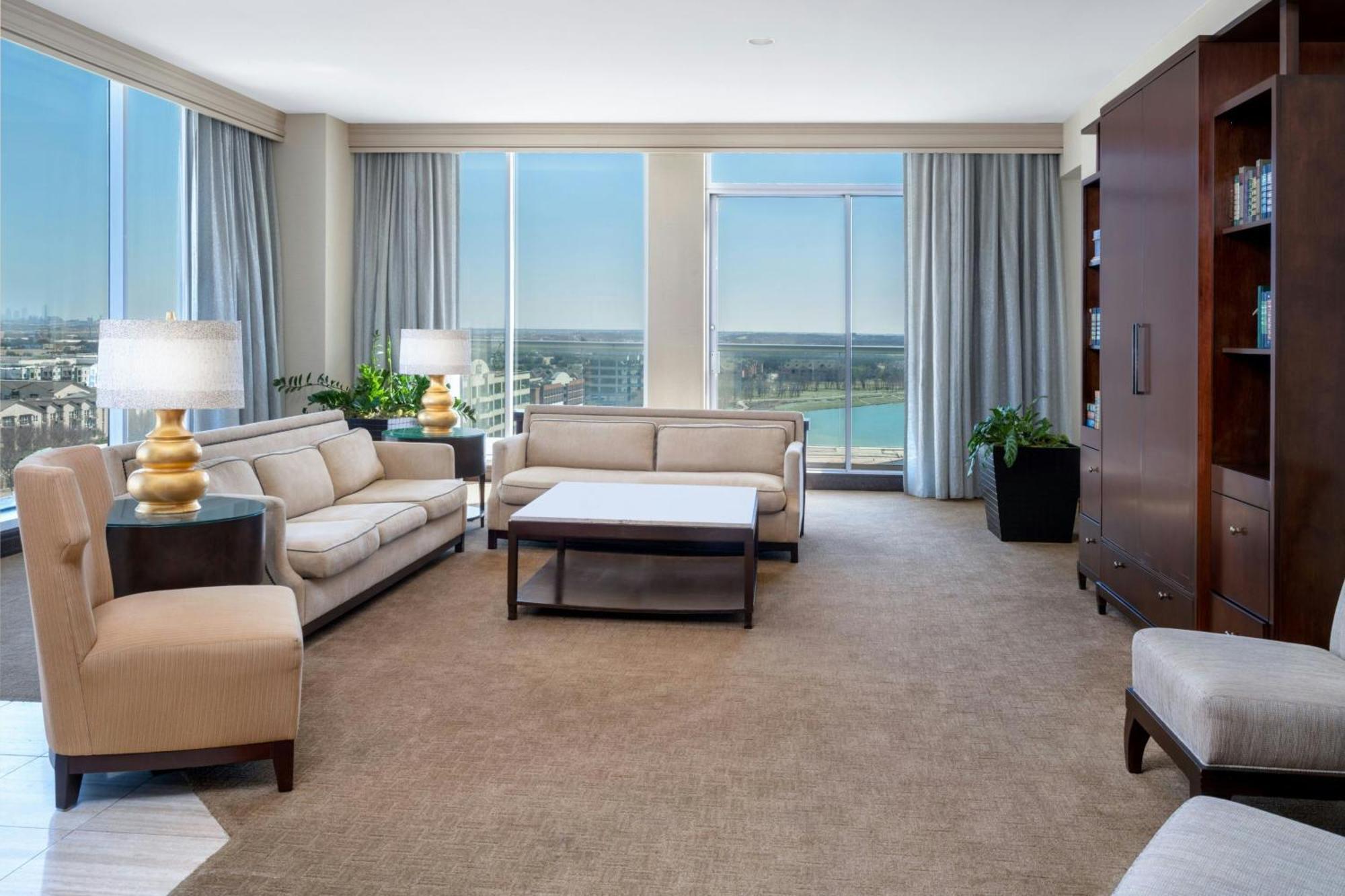 Renaissance Dallas North Hotel Farmers Branch Esterno foto